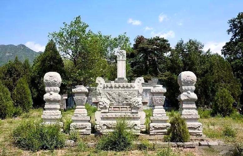 十三陵思陵石烛台被盗案详情：背景、经过及嫌犯落网