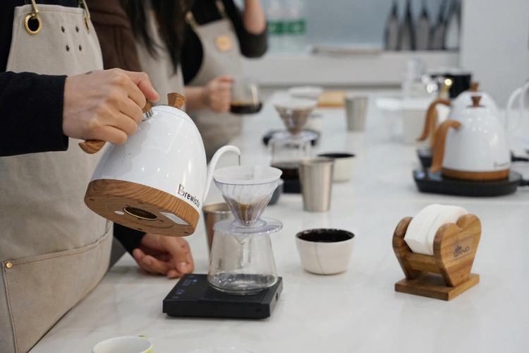 黑龙江南岔咖啡培训咋选？这几家学校优缺点大揭秘